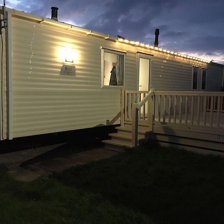 Two X 8 Berth Static Caravan On Lyons Robin Hood Rhyl North Wales Meliden Exteriör bild